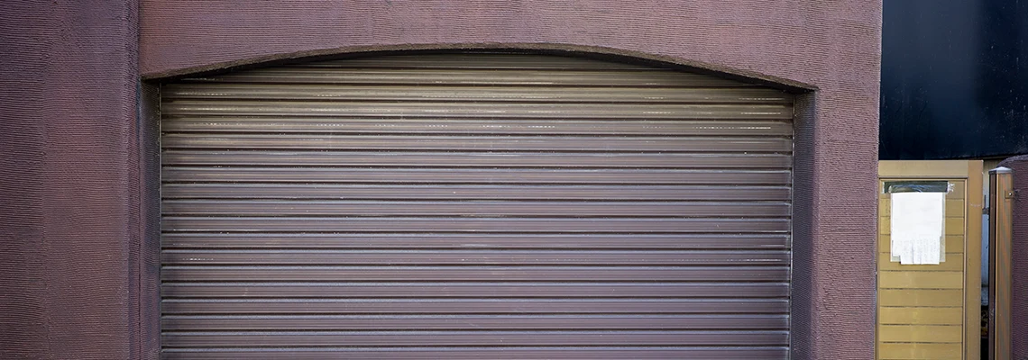 Fallen Garage Door Worn Rollers Replacement in Wilmette, Illinois